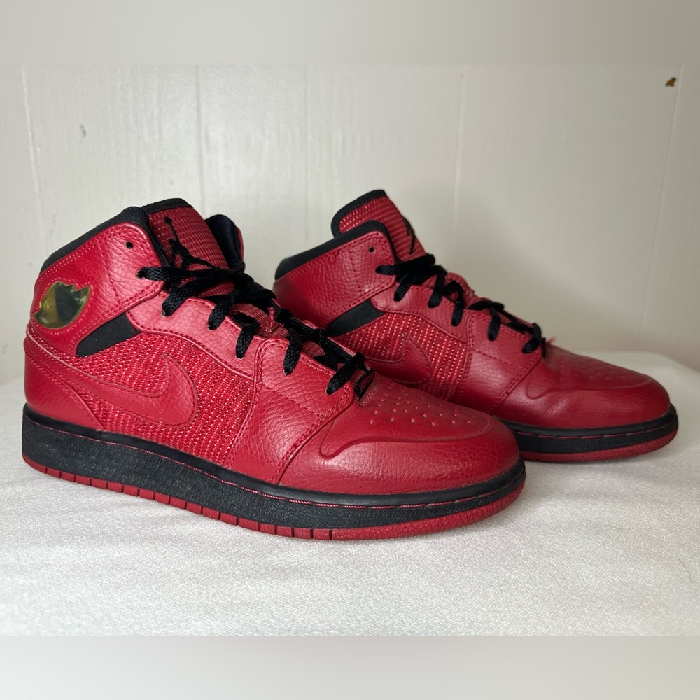 EUC Nike Air Jordan 1 Retro 97 TXT Gym Red Sneakers | Youth 6